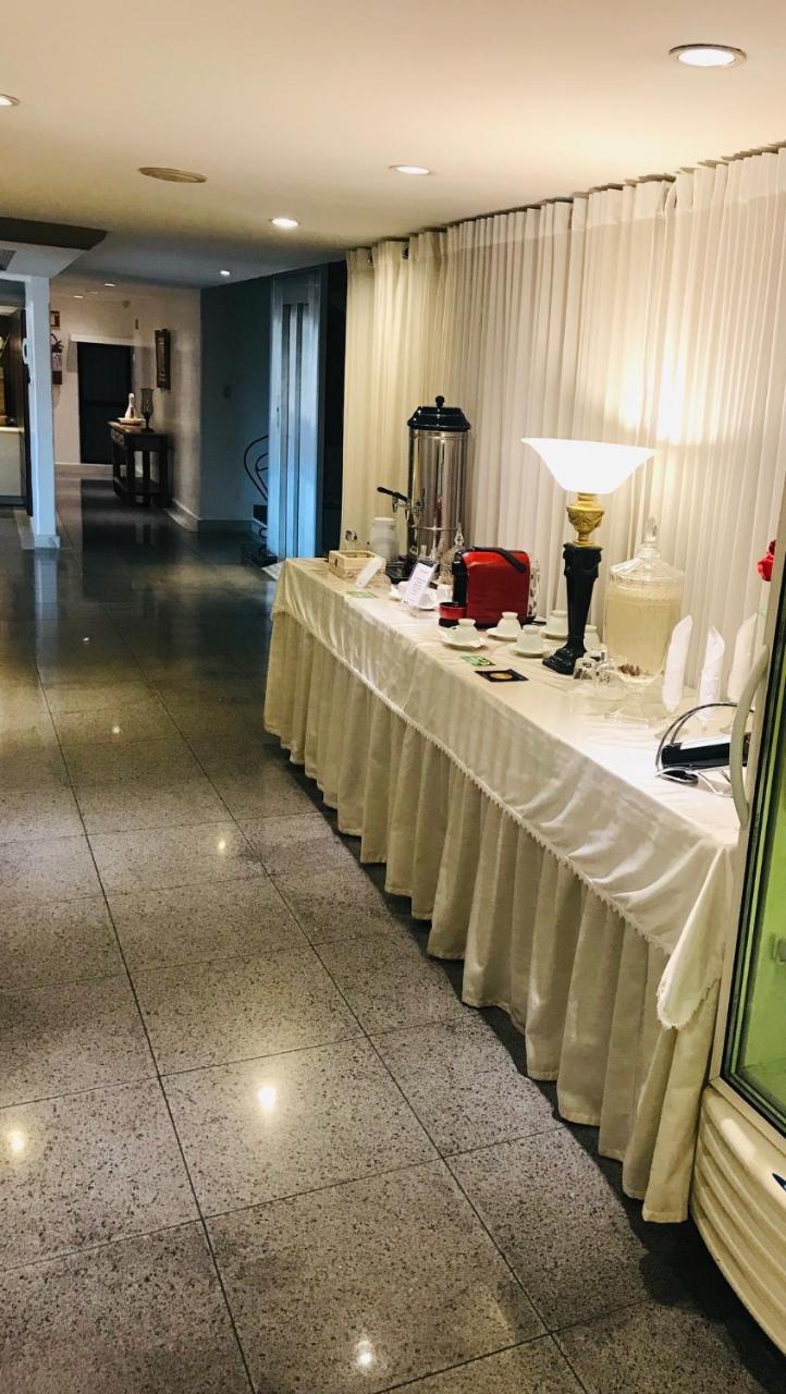 Vicenza Apart Hotel Сан-Жуан-дел-Рей Экстерьер фото